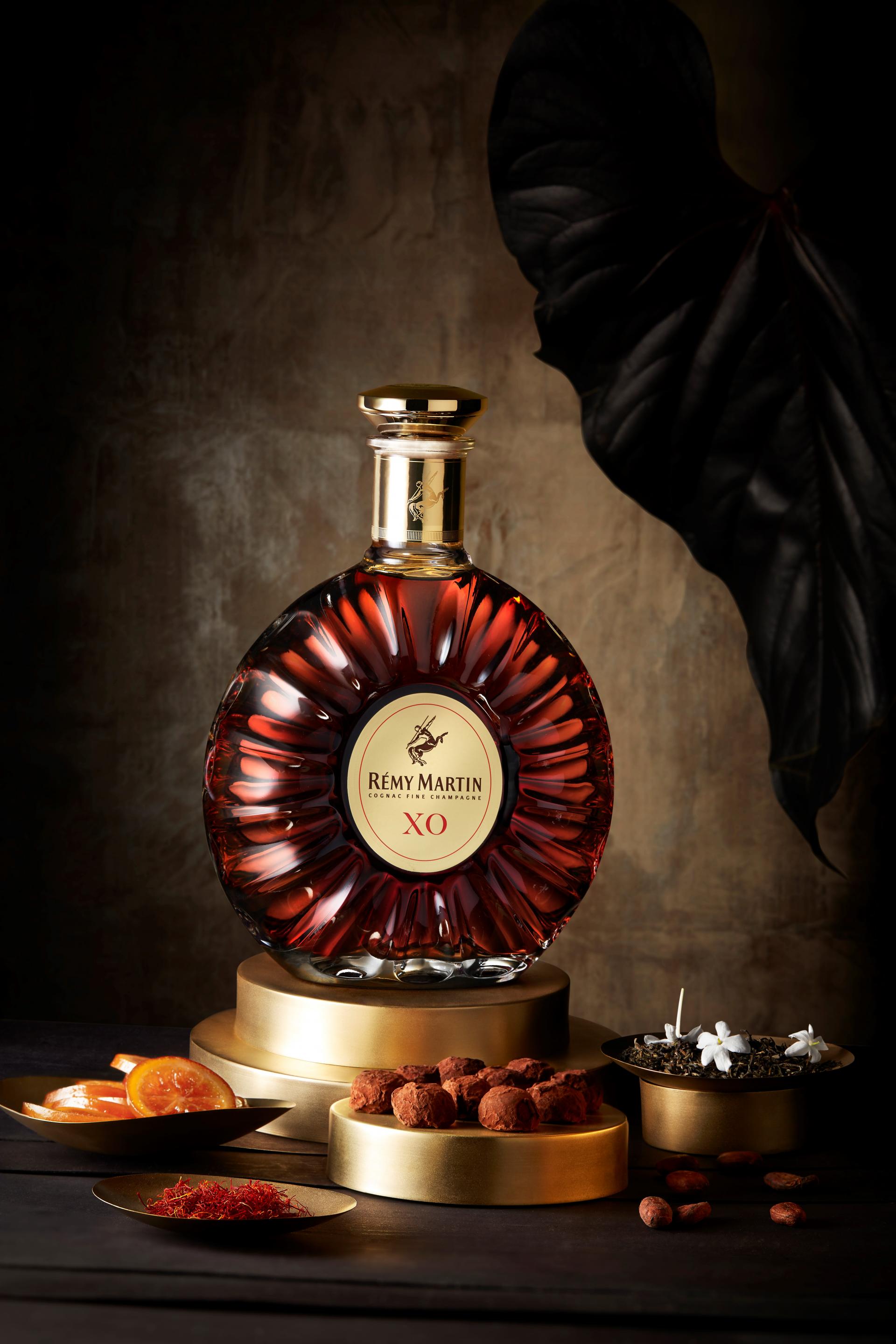 人头马 (rémy martin) 的干邑系列可为您久负盛名的圣诞经典注入新鲜活力